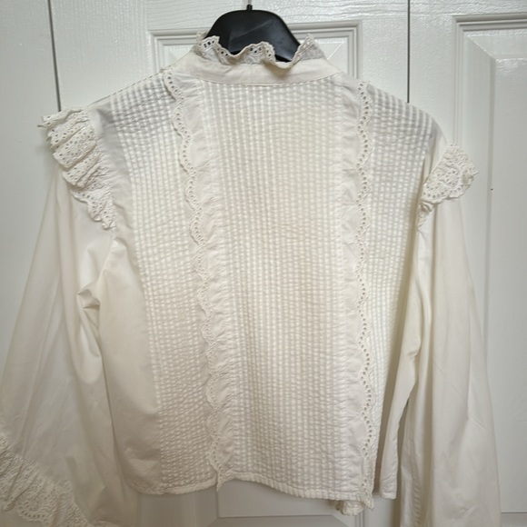 Ulla Johnson beautiful lace crop blouse/shirt, pre-loved , gently used. - Picture 12 of 13